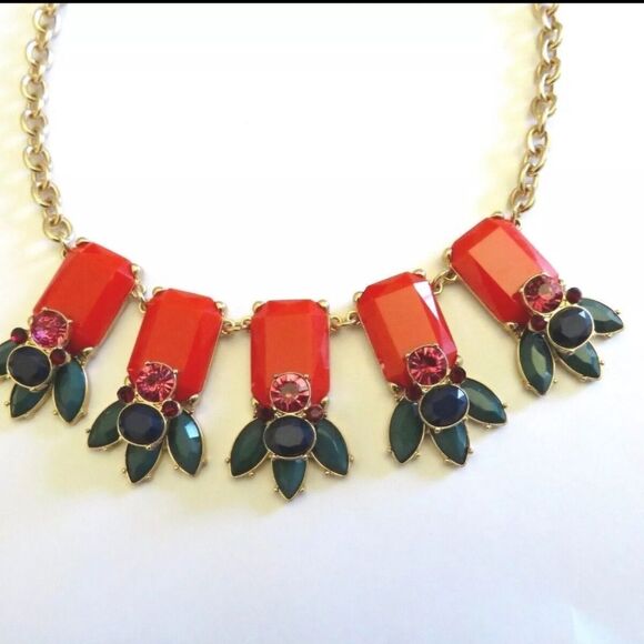 TALBOTS WINTER BEAD DROP NECKLACE. 18-21"  NWOT - Picture 3 of 3